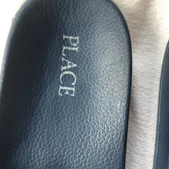 Place kids Navy Blue Sliders . - Picture 2 of 6